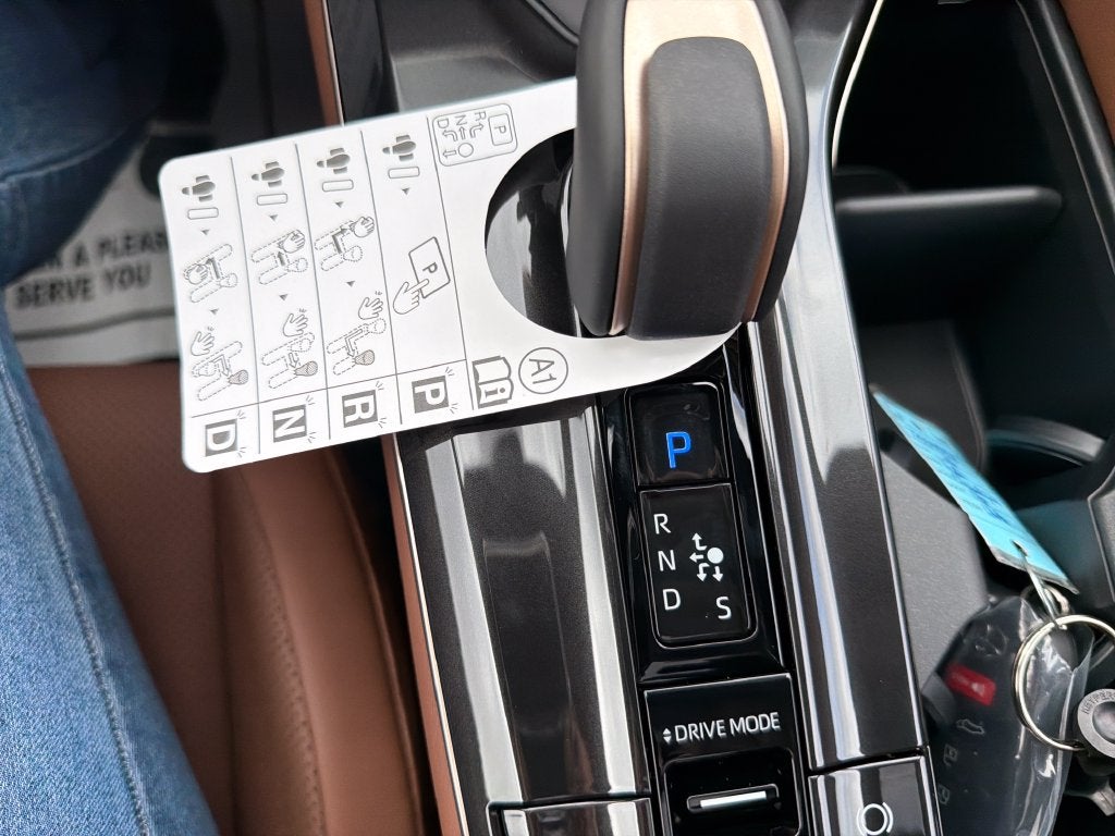 2026 Toyota Toyota Crown Signia Limited