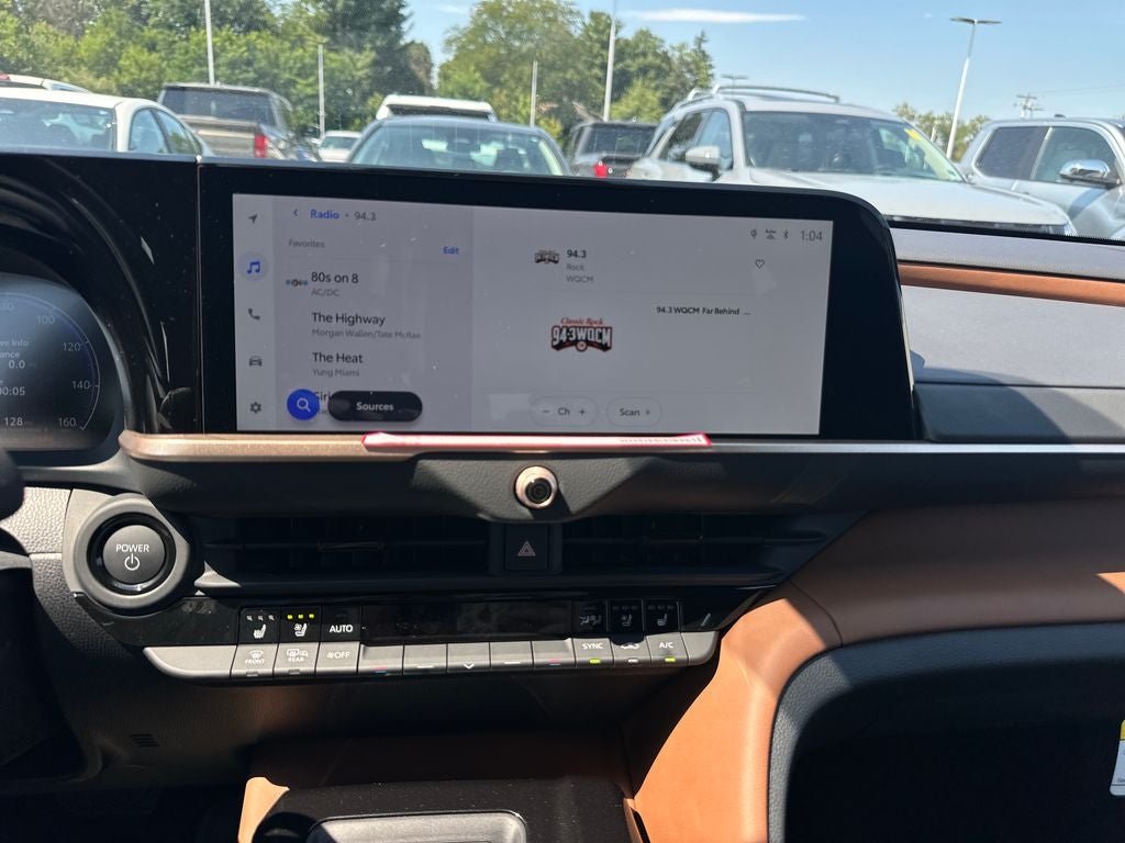 2026 Toyota Toyota Crown Signia XLE