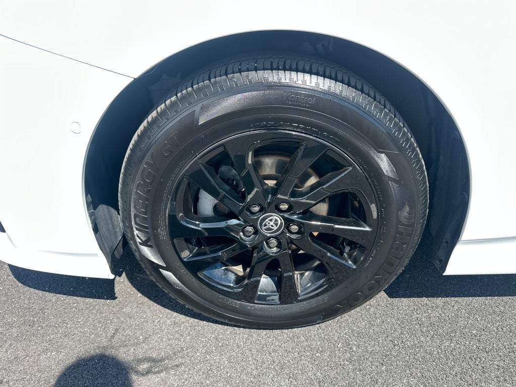 2022 Toyota Prius Nightshade