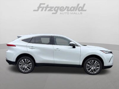 2023 Toyota Venza XLE