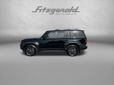 2024 Toyota LAND CRUISER Base