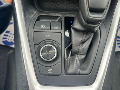2019 Toyota RAV4 Hybrid XLE