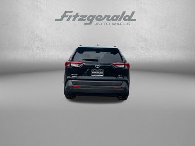 2019 Toyota RAV4 Hybrid XLE
