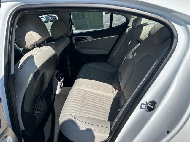 2021 Genesis G70 2.0T