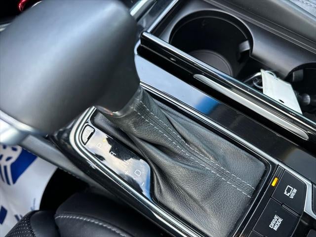 2017 Kia Cadenza Limited