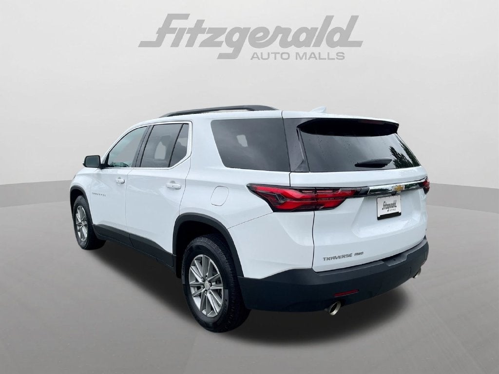 2023 Chevrolet Traverse LT Leather