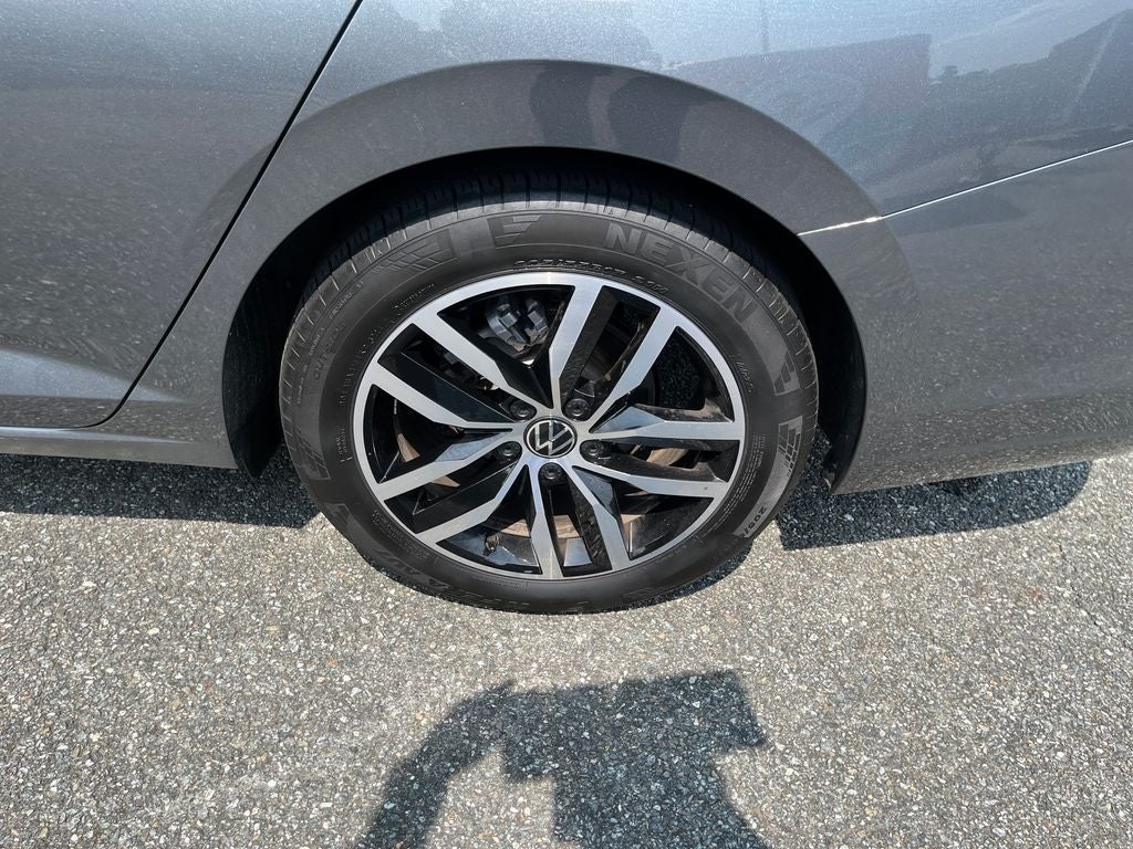 2025 Volkswagen Jetta 1.5T SE