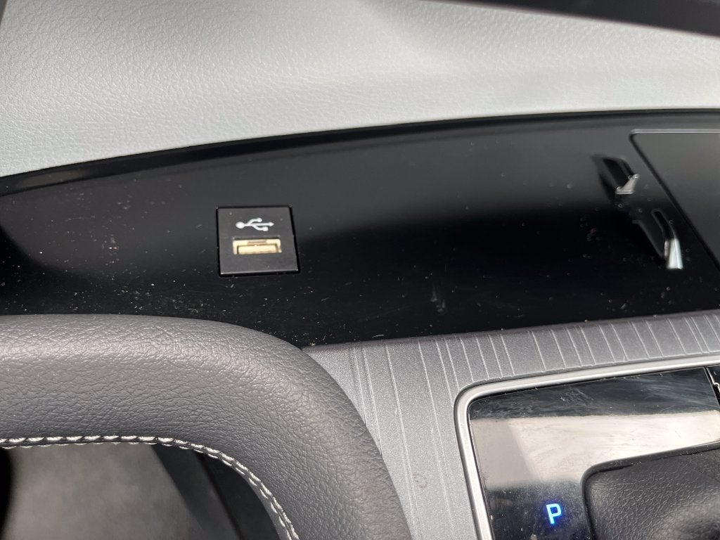 2025 Toyota Sienna XLE 8 Passenger