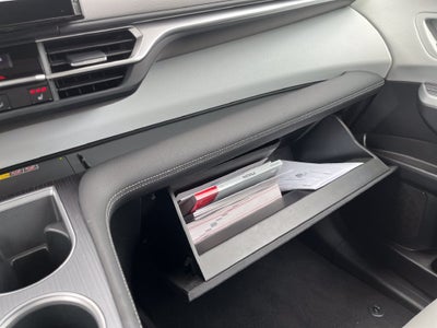 2025 Toyota Sienna XLE 8 Passenger
