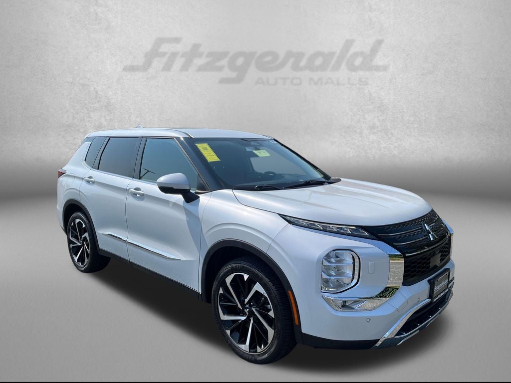 2022 Mitsubishi Outlander SE