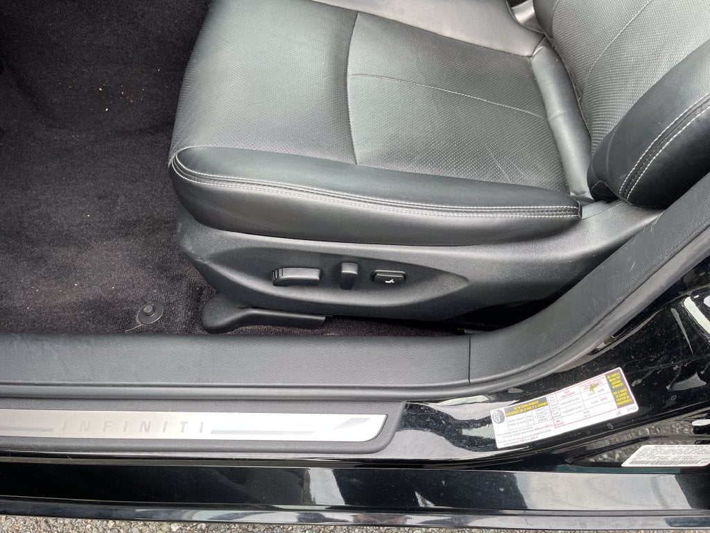 2022 INFINITI Q50 LUXE