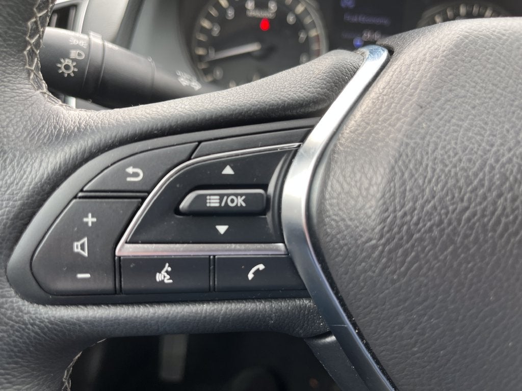 2022 INFINITI Q50 LUXE