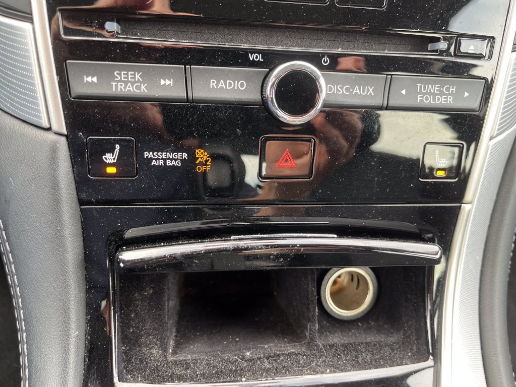 2022 INFINITI Q50 LUXE