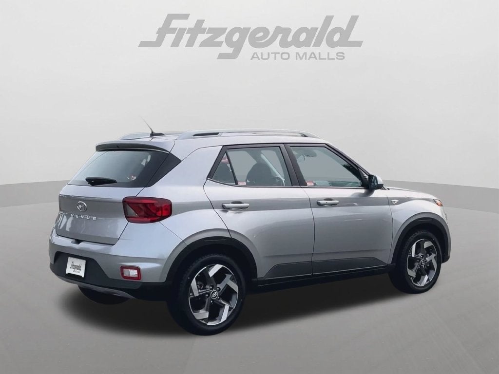 2024 Hyundai Venue SEL