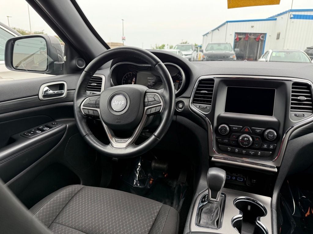 2020 Jeep Grand Cherokee Laredo E 4x4
