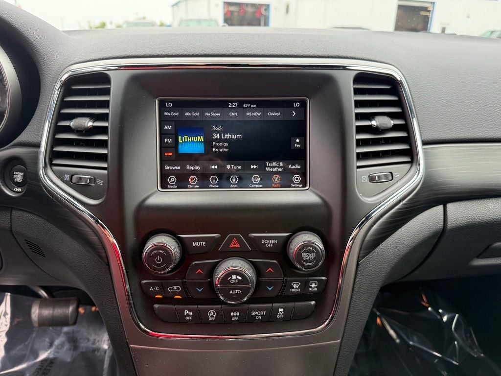 2020 Jeep Grand Cherokee Laredo E 4x4
