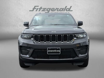 2025 Jeep Grand Cherokee Laredo X 4x4