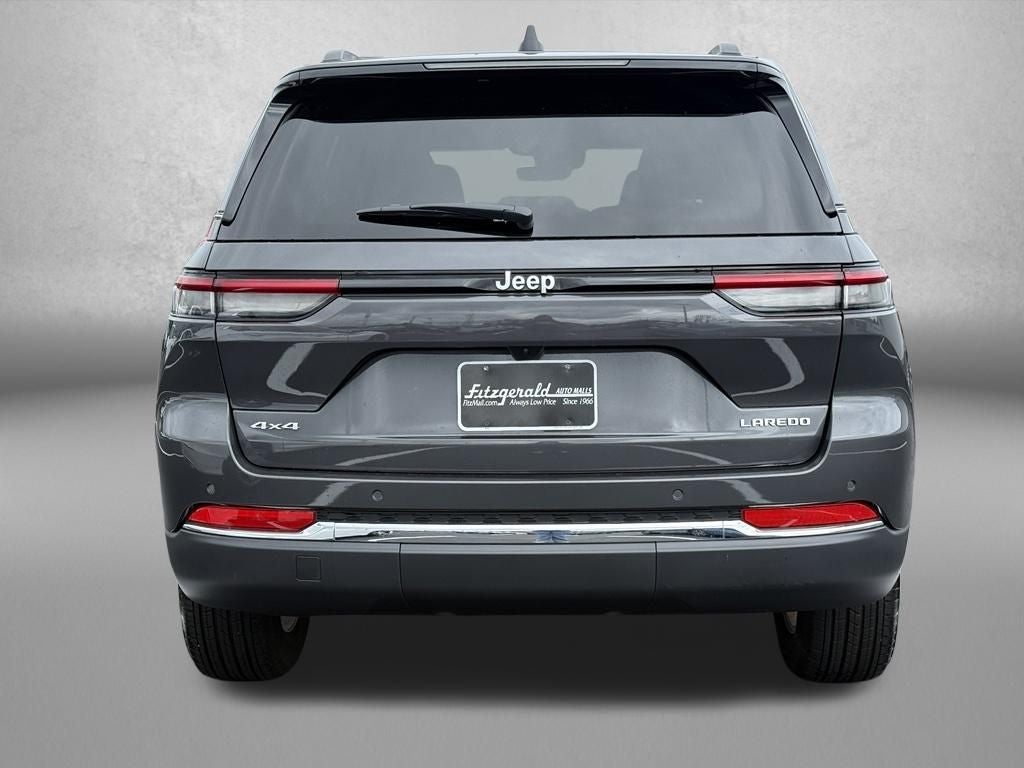 2025 Jeep Grand Cherokee Laredo X 4x4