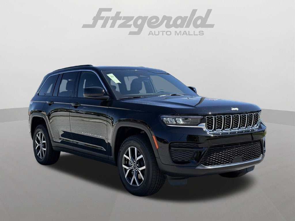 2027 Jeep Grand Cherokee Laredo X