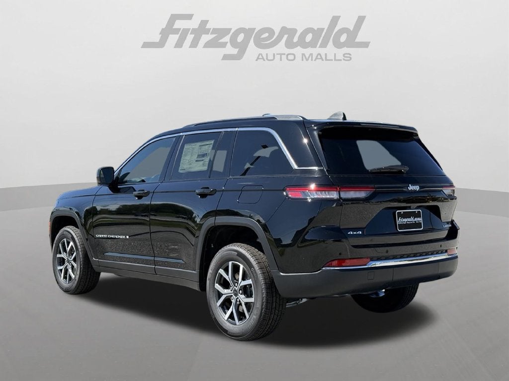 2027 Jeep Grand Cherokee Laredo X