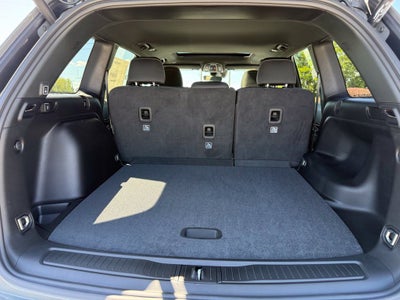2027 Jeep Grand Cherokee GRAND CHEROKEE LAREDO X 4X4