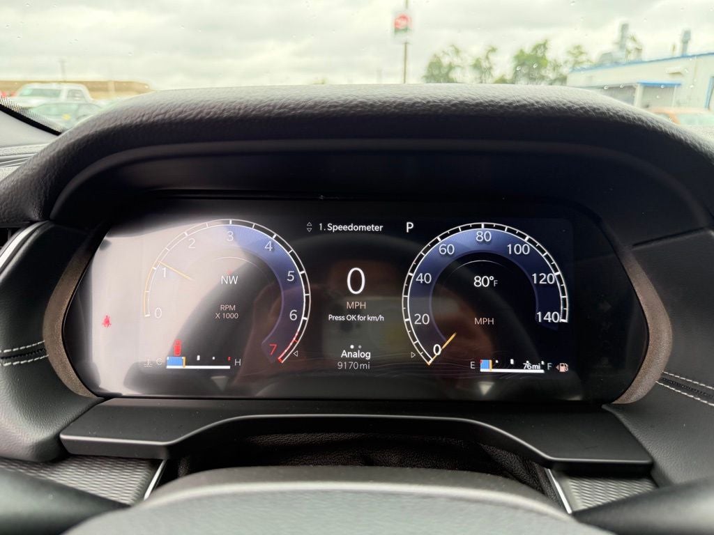 2025 Jeep Grand Cherokee L Laredo 4x4