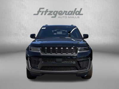 2027 Jeep Grand Cherokee Laredo Altitude