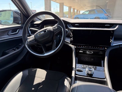 2027 Jeep Grand Cherokee Laredo Altitude