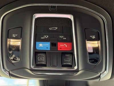 2027 Jeep Grand Cherokee Laredo Altitude