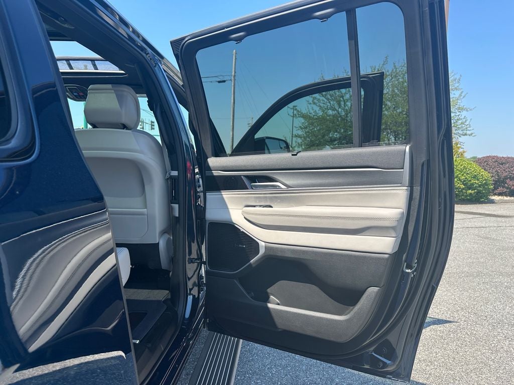 2026 Jeep Grand Wagoneer GRAND WAGONEER L LIMITED RESERVE 4X4