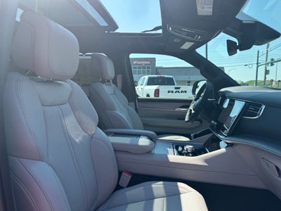 2026 Jeep Grand Wagoneer GRAND WAGONEER L LIMITED RESERVE 4X4