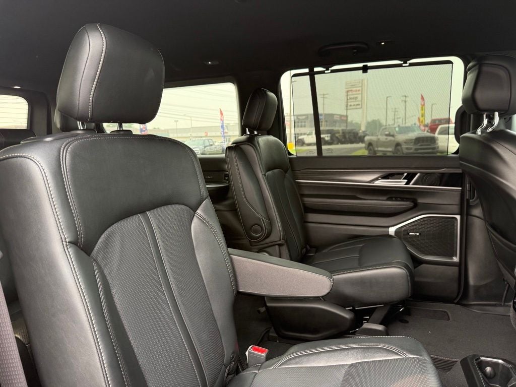 2023 Jeep Wagoneer Series II 4x4