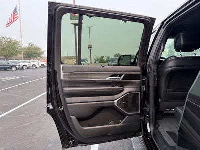 2023 Jeep Wagoneer Series II 4x4