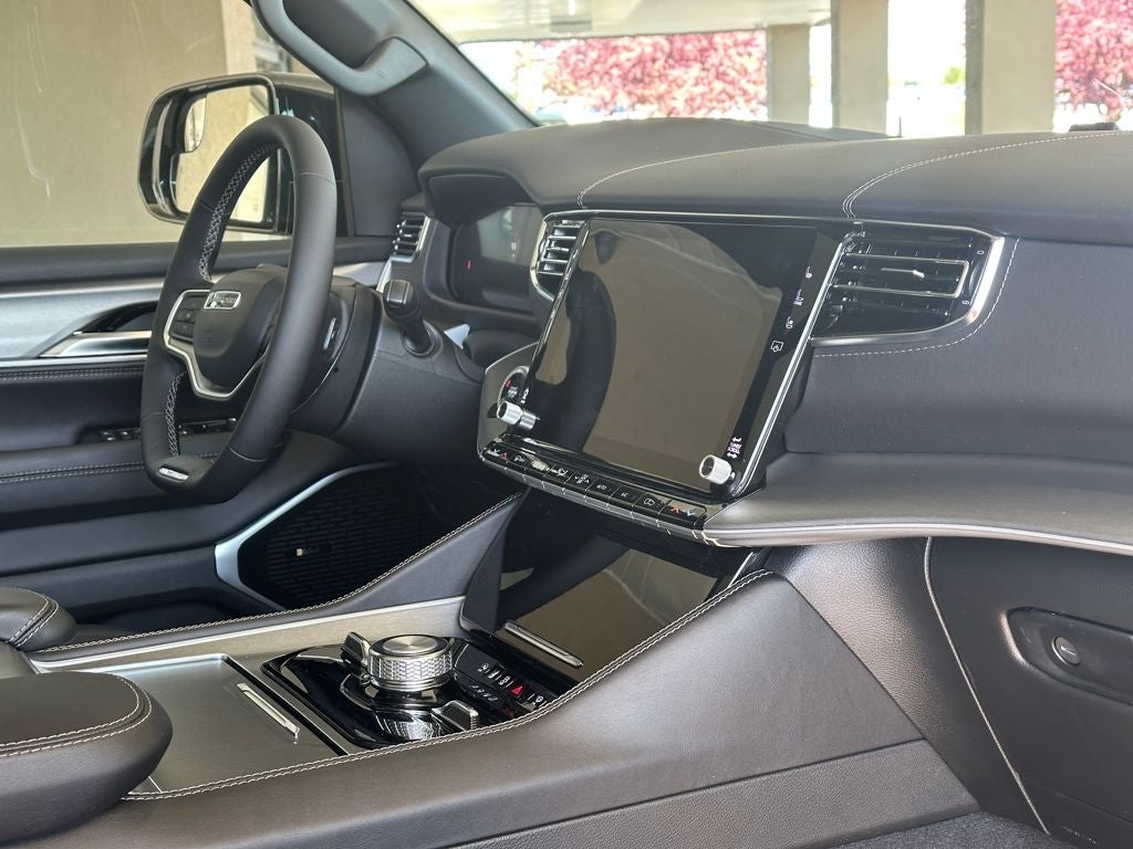 2026 Jeep Grand Wagoneer GRAND WAGONEER LIMITED RESERVE 4X4