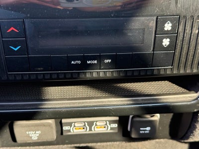 2022 Jeep Wagoneer Series II 4x4