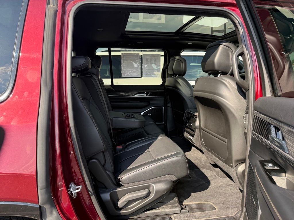 2022 Jeep Wagoneer Series II 4x4