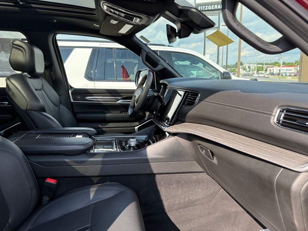 2022 Jeep Wagoneer Series II 4x4