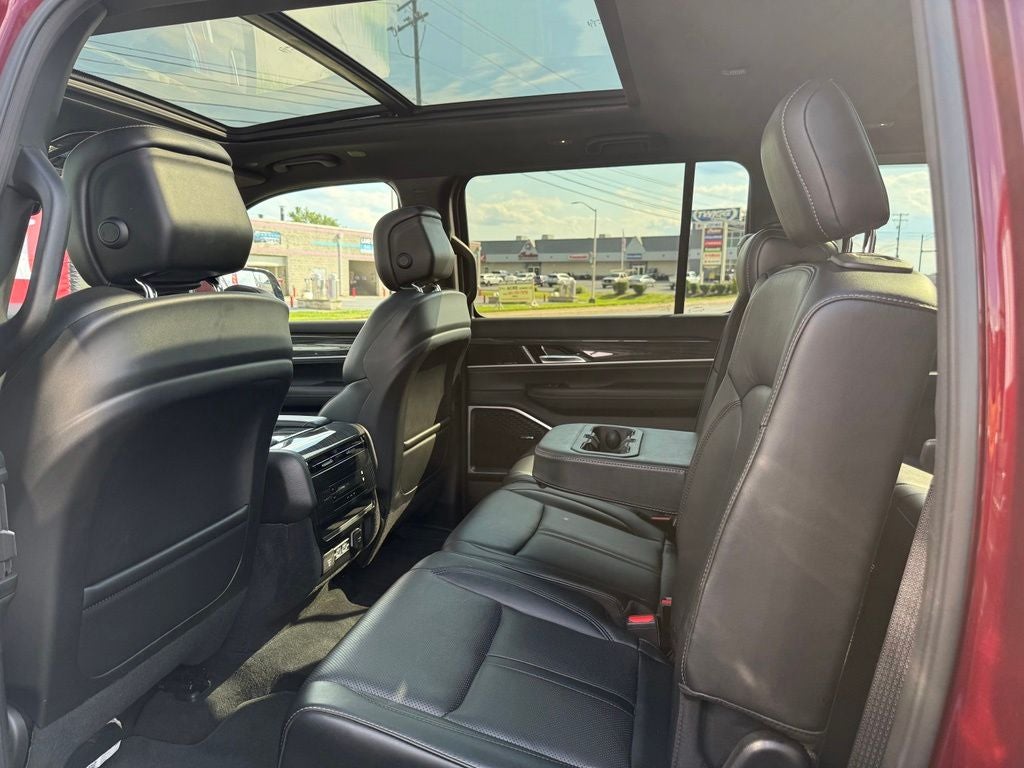 2022 Jeep Wagoneer Series II 4x4