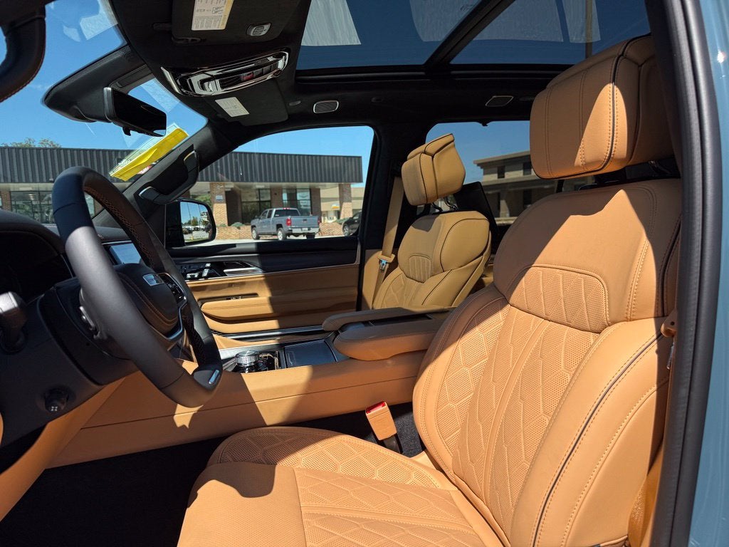 2026 Jeep Grand Wagoneer GRAND WAGONEER SUMMIT RESERVE 4X4
