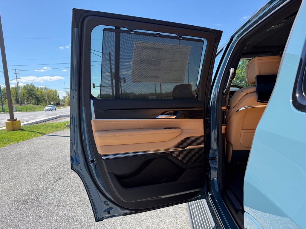 2026 Jeep Grand Wagoneer GRAND WAGONEER SUMMIT RESERVE 4X4