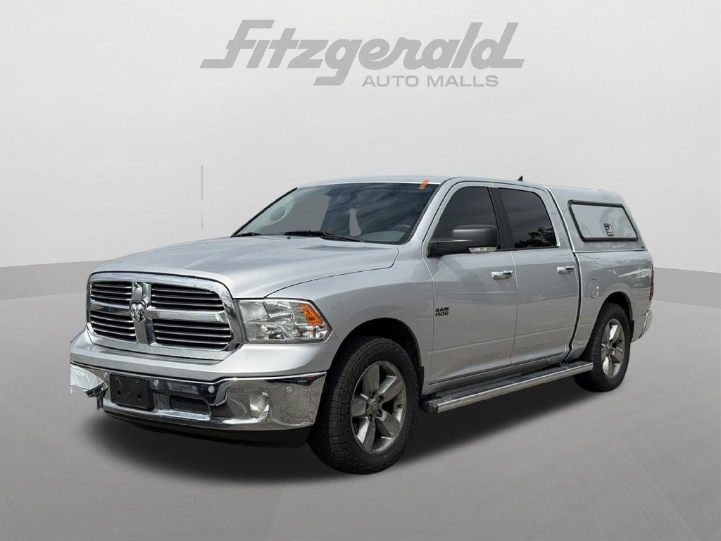 2017 RAM 1500 Big Horn Crew Cab 4x4 5'7' Box