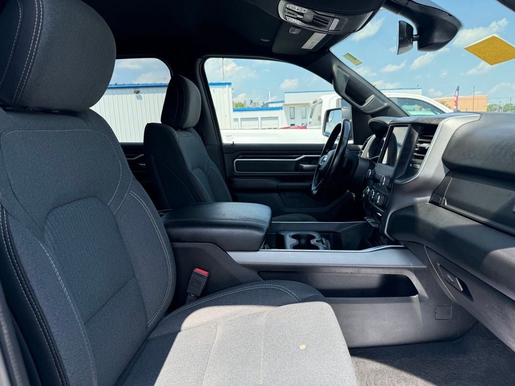 2021 RAM 1500 Big Horn Quad Cab 4x4 6'4' Box