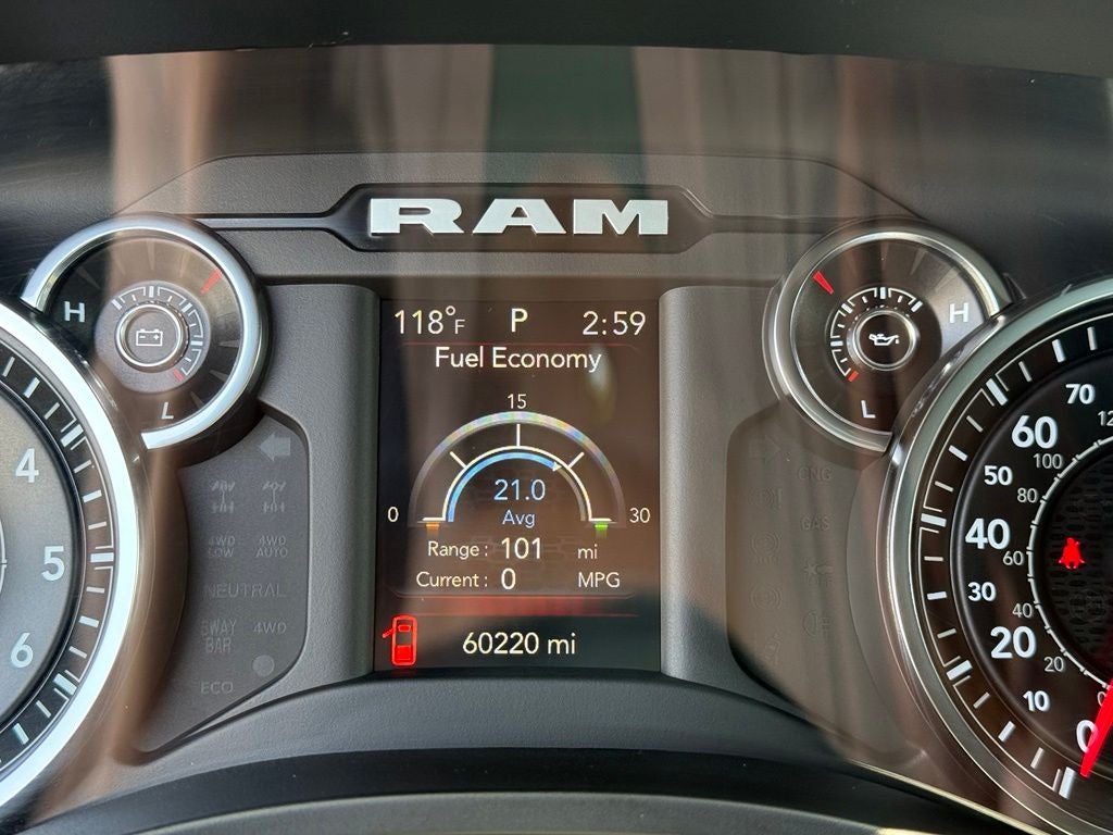 2021 RAM 1500 Big Horn Quad Cab 4x4 6'4' Box