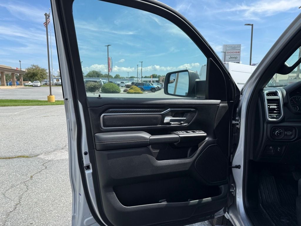 2026 RAM 1500 Big Horn Crew Cab 4x4 5'7' Box