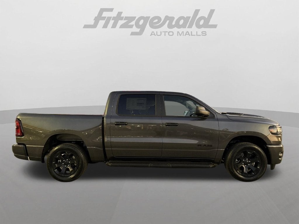 2027 RAM Ram 1500 RAM 1500 EXPRESS CREW CAB 4X4 5'7' BOX