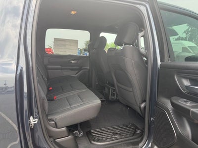 2026 RAM 1500 RAM 1500 EXPRESS CREW CAB 4X4 6'4' BOX