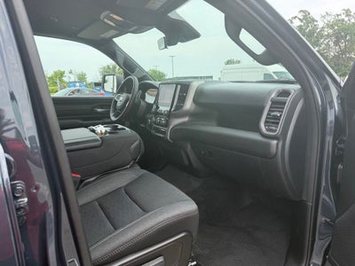 2026 RAM 1500 RAM 1500 EXPRESS CREW CAB 4X4 6'4' BOX