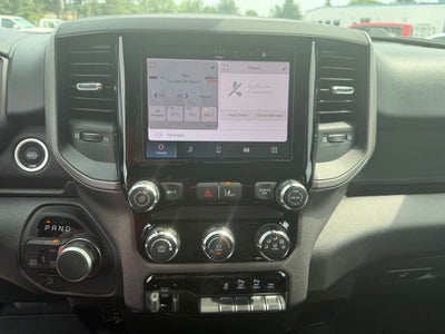 2026 RAM 1500 RAM 1500 EXPRESS CREW CAB 4X4 6'4' BOX