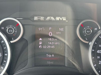 2026 RAM 1500 RAM 1500 EXPRESS CREW CAB 4X4 6'4' BOX