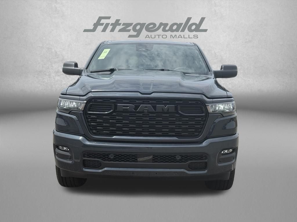 2026 RAM 1500 RAM 1500 EXPRESS CREW CAB 4X4 6'4' BOX